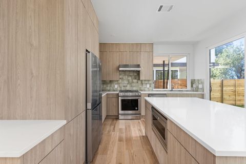 Tiny photo for 2903 Breeze Ter #2, Austin, TX 78722 (MLS # 5009973)