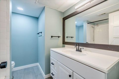 Tiny photo for 1601 Faro DR #1402, Austin, TX 78741 (MLS # 1649304)
