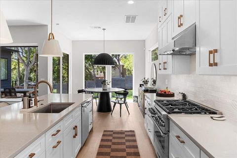 Tiny photo for 2906 Allison DR, Austin, TX 78741 (MLS # 2206723)