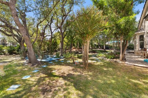 Tiny photo for 3 Grapewood CT, The Hills, TX 78738 (MLS # 2332353)