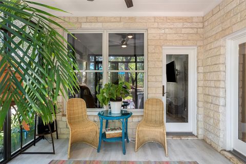 Tiny photo for 3 Grapewood CT, The Hills, TX 78738 (MLS # 2332353)