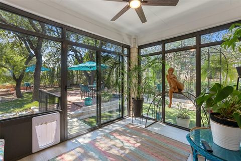 Tiny photo for 3 Grapewood CT, The Hills, TX 78738 (MLS # 2332353)
