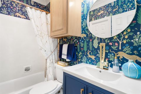 Tiny photo for 3 Grapewood CT, The Hills, TX 78738 (MLS # 2332353)