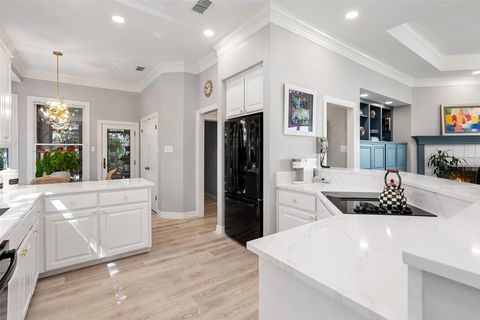 Tiny photo for 3 Grapewood CT, The Hills, TX 78738 (MLS # 2332353)