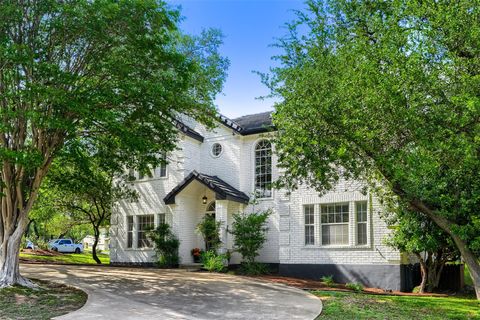 Photo of 1918 Lakeway BLVD, Lakeway, TX 78734 (MLS # 1155664)