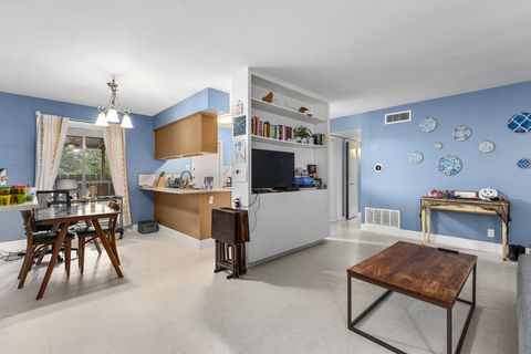 Photo of 7001 Cooper LN, Austin, TX 78745 (MLS # 4887501)