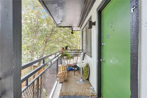 Tiny photo for 2721 Hemphill PARK #B203, Austin, TX 78705 (MLS # 1989311)