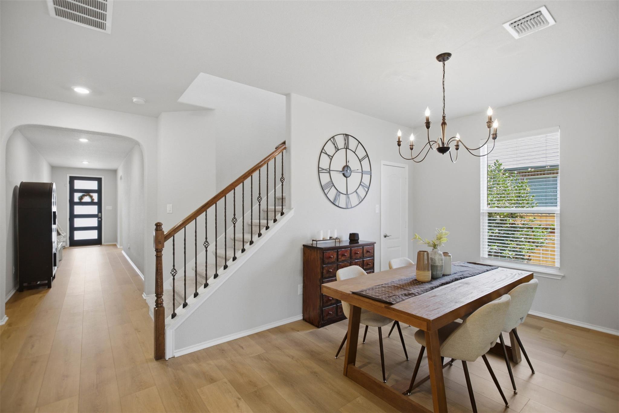 3012 Freeman Park DR