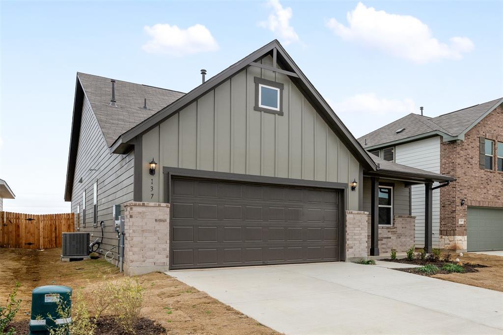 137 Prairie Falls DR