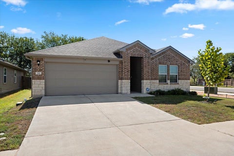 Photo of 114 Sickle LOOP, Kyle, TX 78640 (MLS # 2363261)