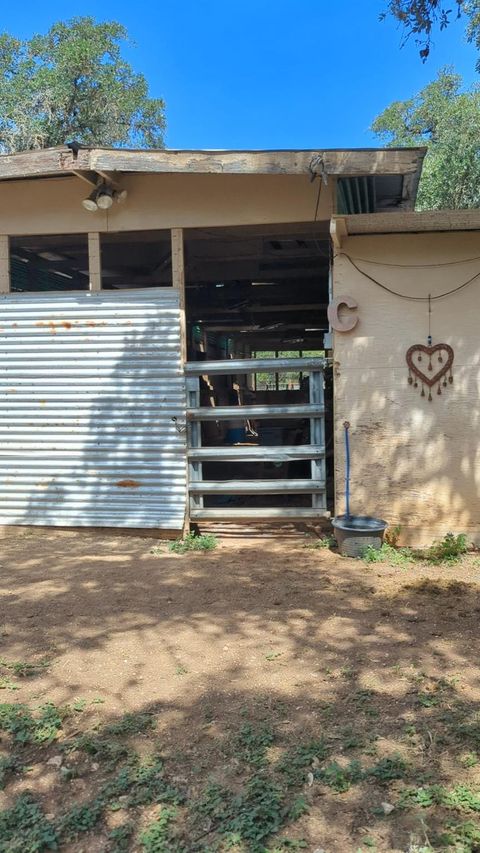 757 Rabbit Ave Wimberley TX 78676