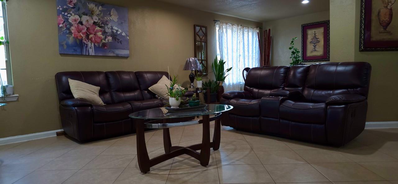 134 Deep Woods DR