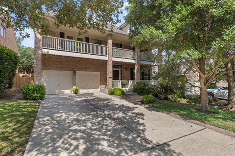 2932 Persimmon Valley TRL Austin TX 78732
