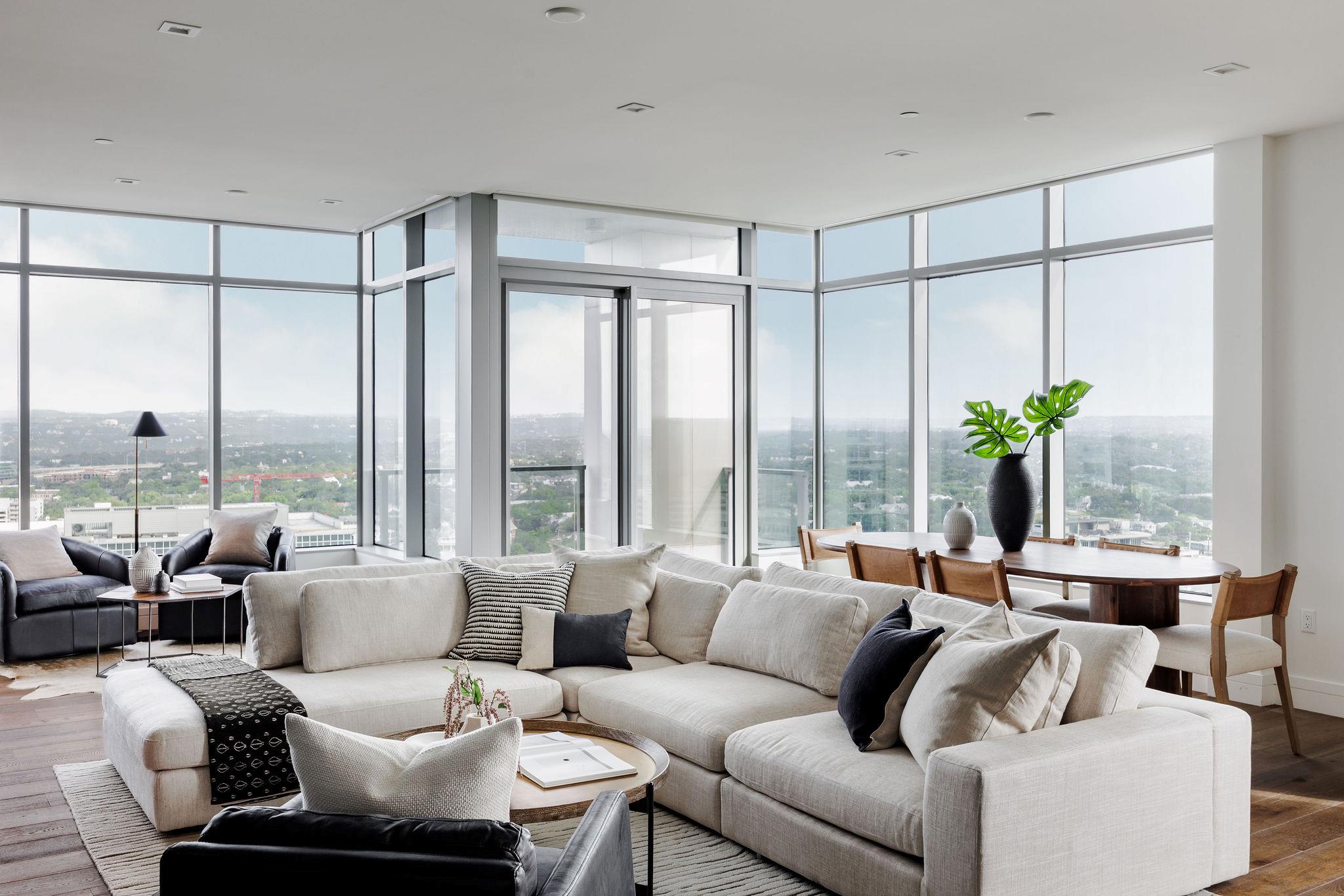 501 West Ave 2404