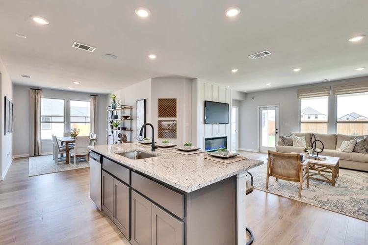 3217 Canyon River LN