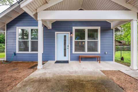 Tiny photo for 1905 W Saint Johns Ave #A & B, Austin, TX 78757 (MLS # 2333106)