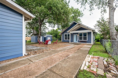 Tiny photo for 1905 W Saint Johns Ave #A & B, Austin, TX 78757 (MLS # 2333106)
