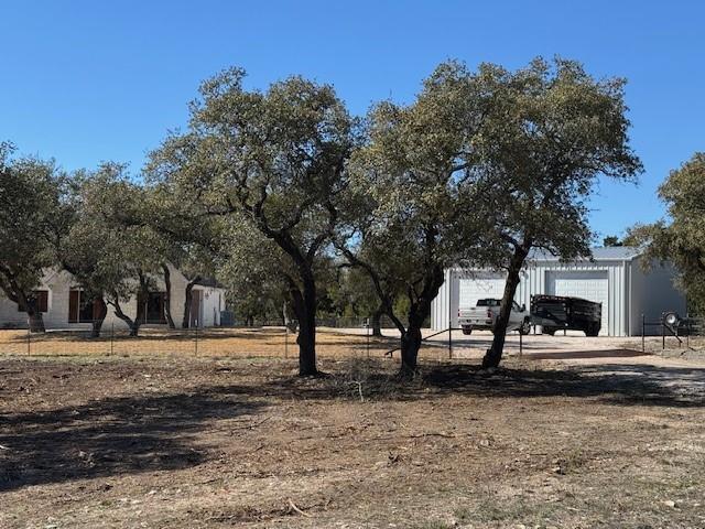210 Levon LN