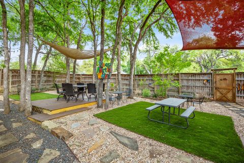 Photo of 3017 Sunridge DR, Austin, TX 78741 (MLS # 6554934)