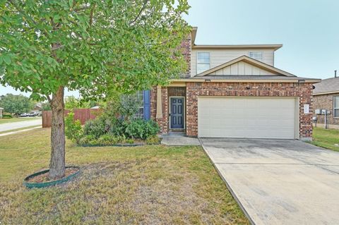 Photo of 140 Lynn Crest BND, Buda, TX 78610 (MLS # 5914723)
