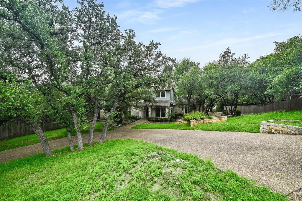 Photo of 4242 Westlake DR, Austin, TX 78746 (MLS # 6596424)