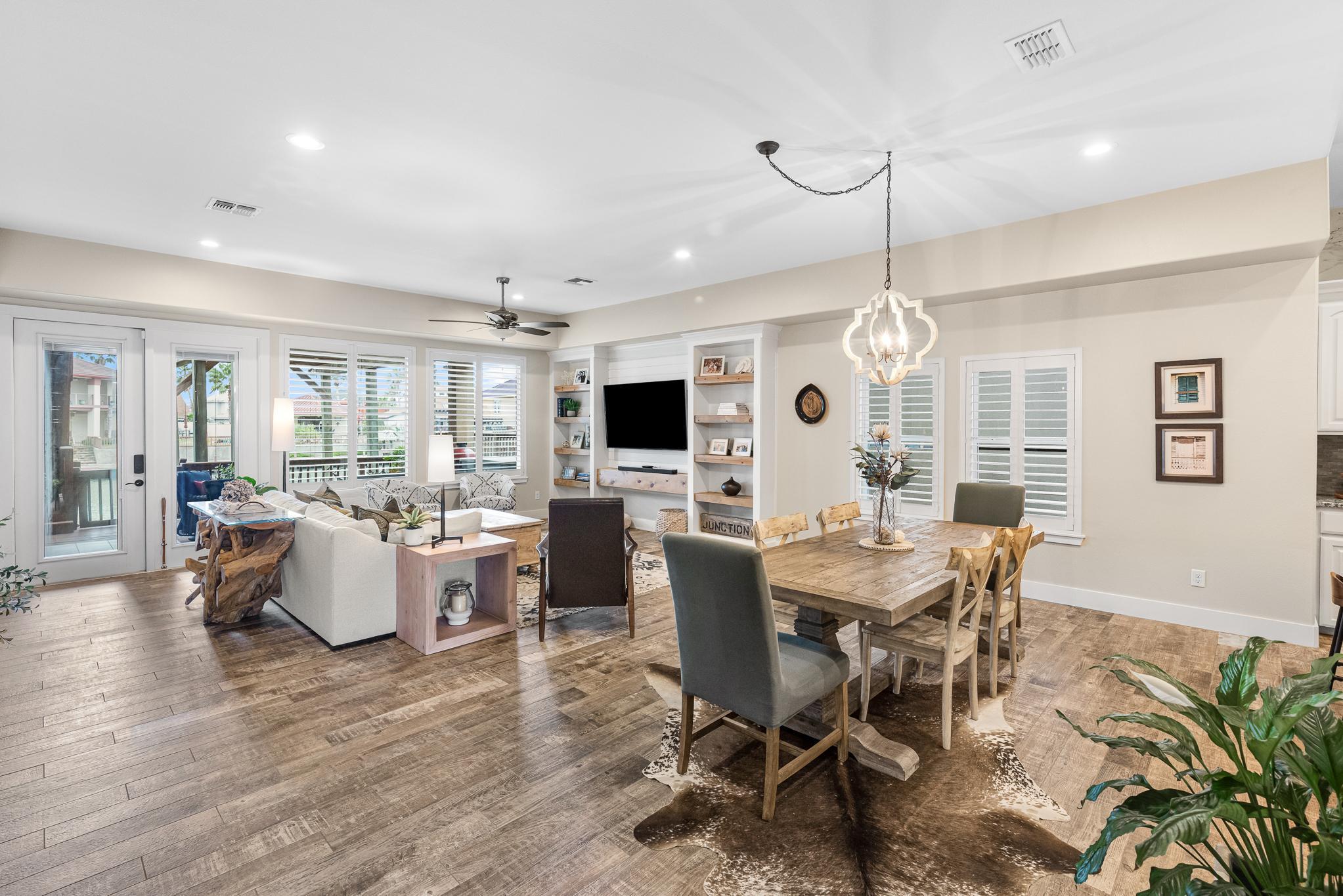 13525 Queen Johanna CT