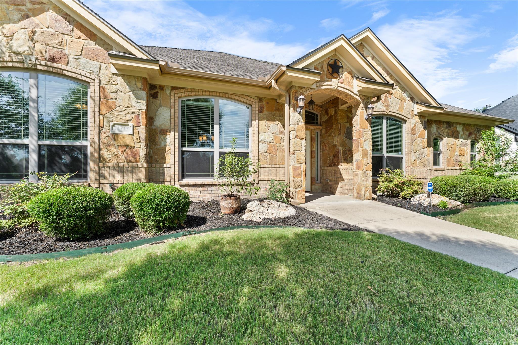 11717 Caleigh Anne DR