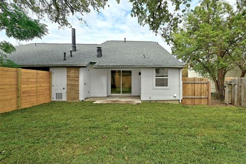 Tiny photo for 6807 Woodhue DR #A, Austin, TX 78745 (MLS # 5289696)