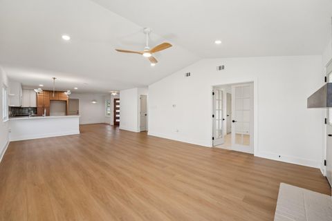 Tiny photo for 4901 Transit CIR, Austin, TX 78727 (MLS # 8175953)