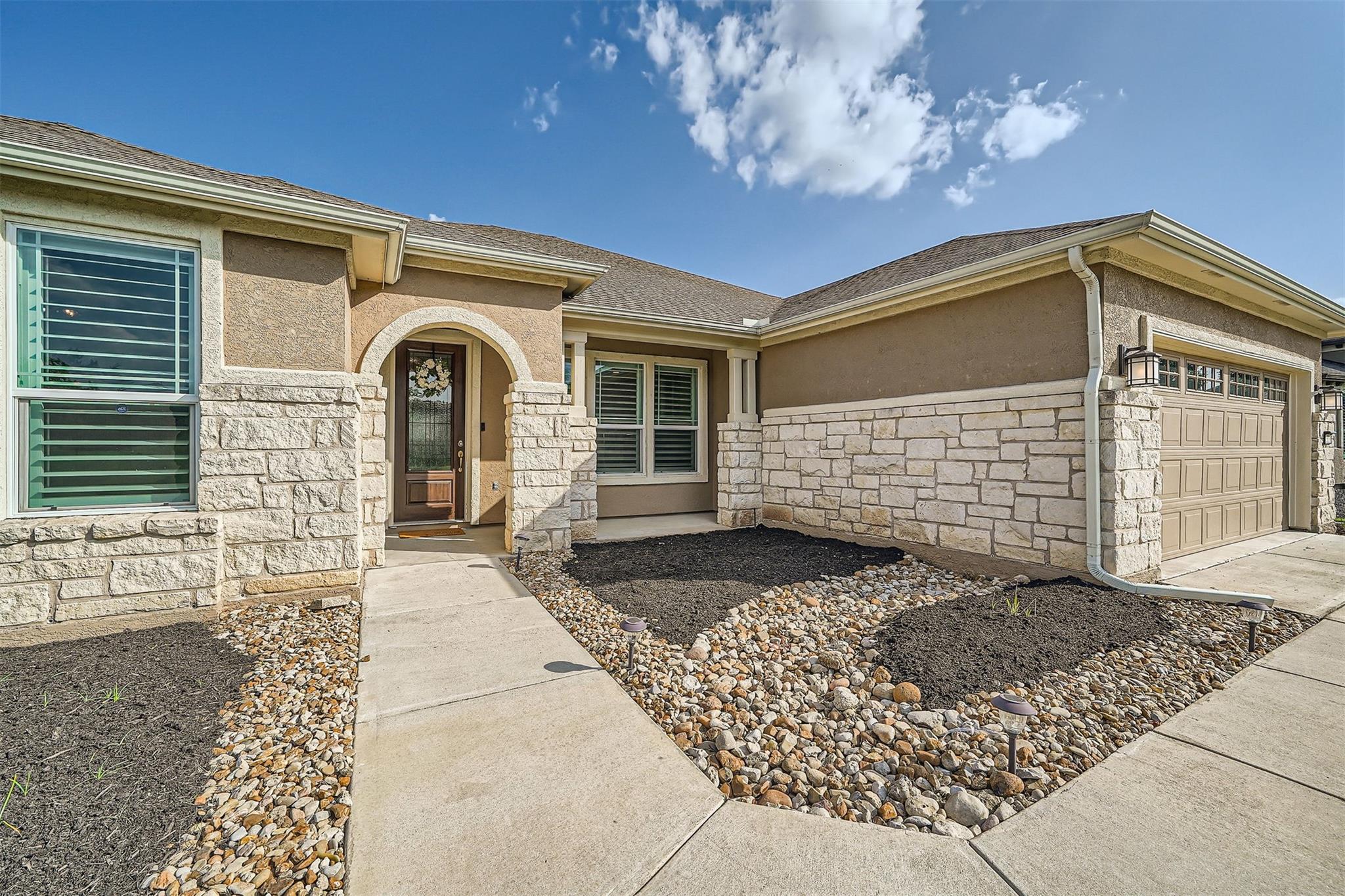 318 Fairway Ridge RD