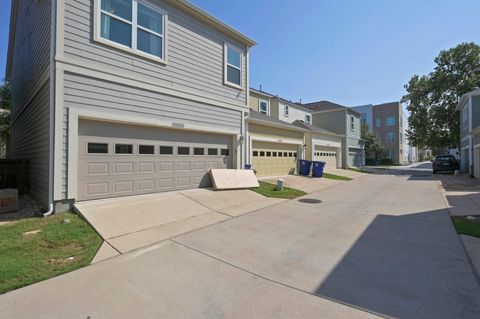 Tiny photo for 3900 Threadgill ST #7, Austin, TX 78723 (MLS # 1838276)