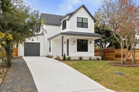 2105 SL Davis Ave 1 Austin TX 78702