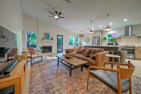 Tiny photo for 8406 Los Ranchos DR, Austin, TX 78749 (MLS # 4015500)