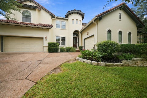 Photo of 14908 Spillman Ranch LOOP, Austin, TX 78738 (MLS # 2600335)