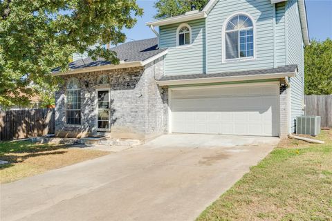 Photo of 1917 Windy Park DR, Round Rock, TX 78664 (MLS # 5873878)