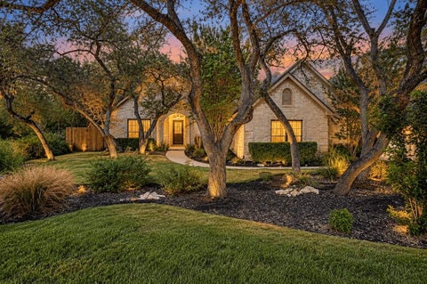 Photo of 206 Phlox DR, Lakeway, TX 78734 (MLS # 4568294)
