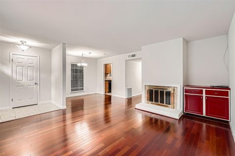 Tiny photo for 6609 Valleyside RD, Austin, TX 78731 (MLS # 1410111)