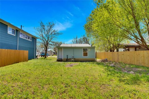 Tiny photo for 211 E Burton ST, Manor, TX 78653 (MLS # 8586854)