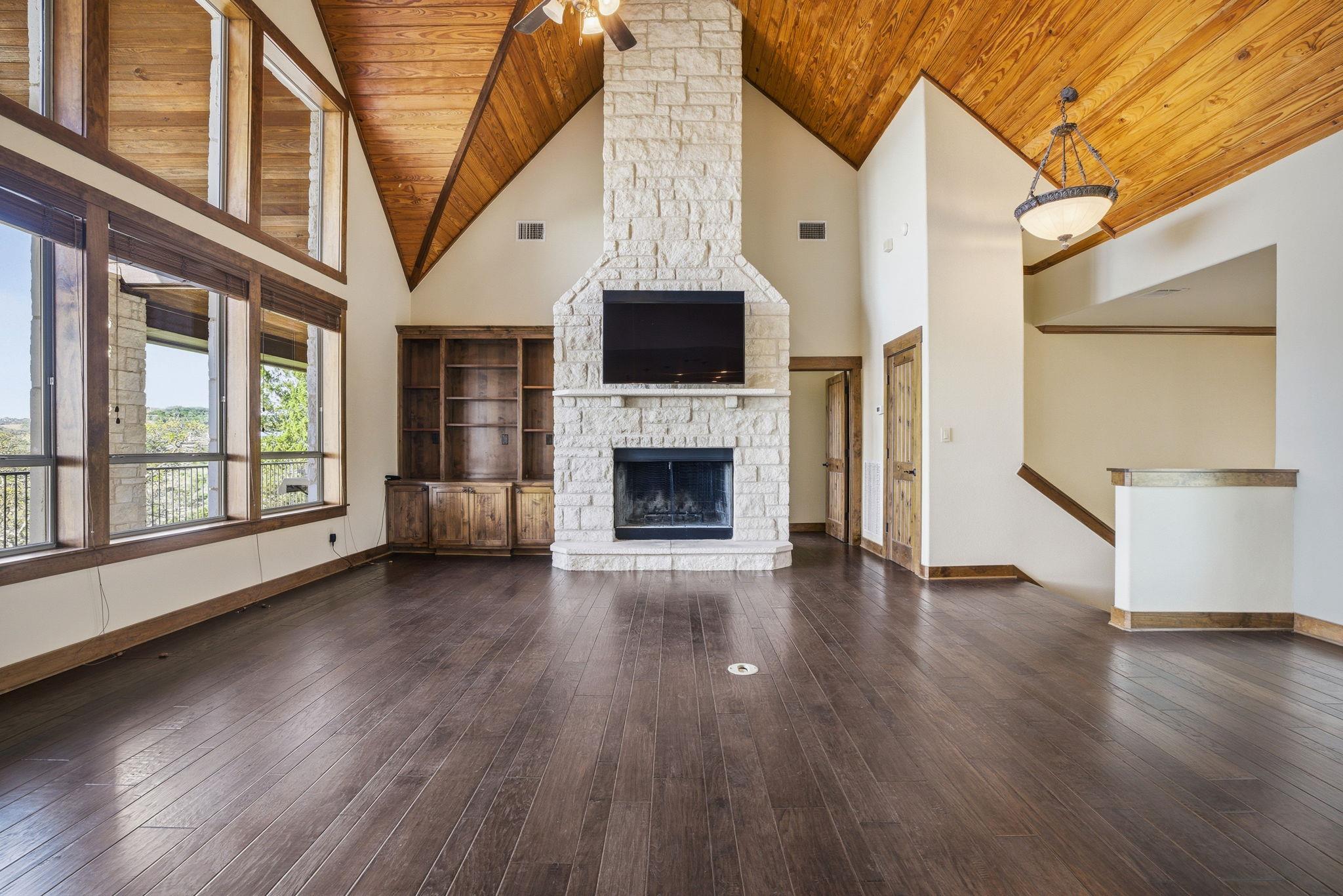 5010 Lookout Ridge DR