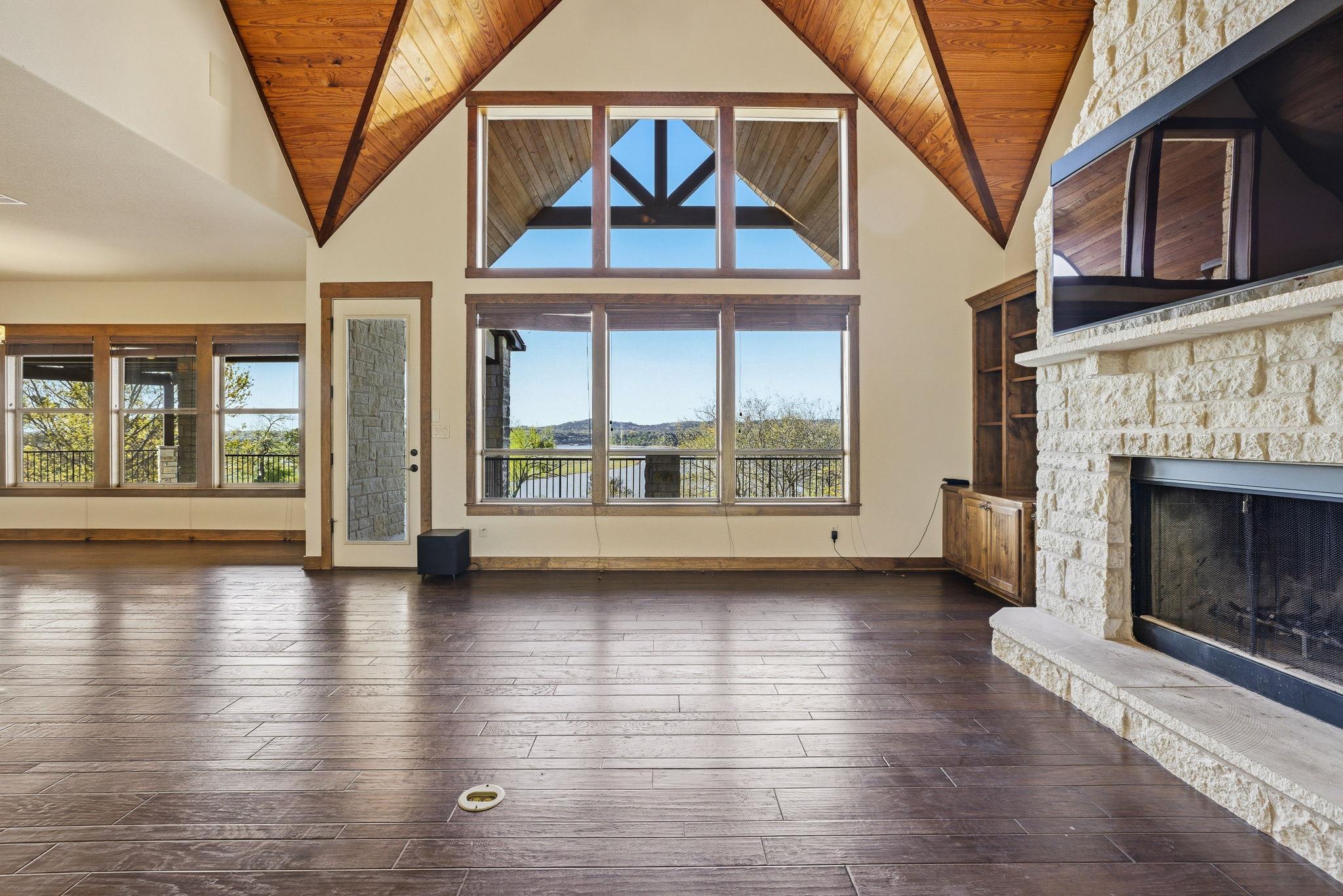 5010 Lookout Ridge DR