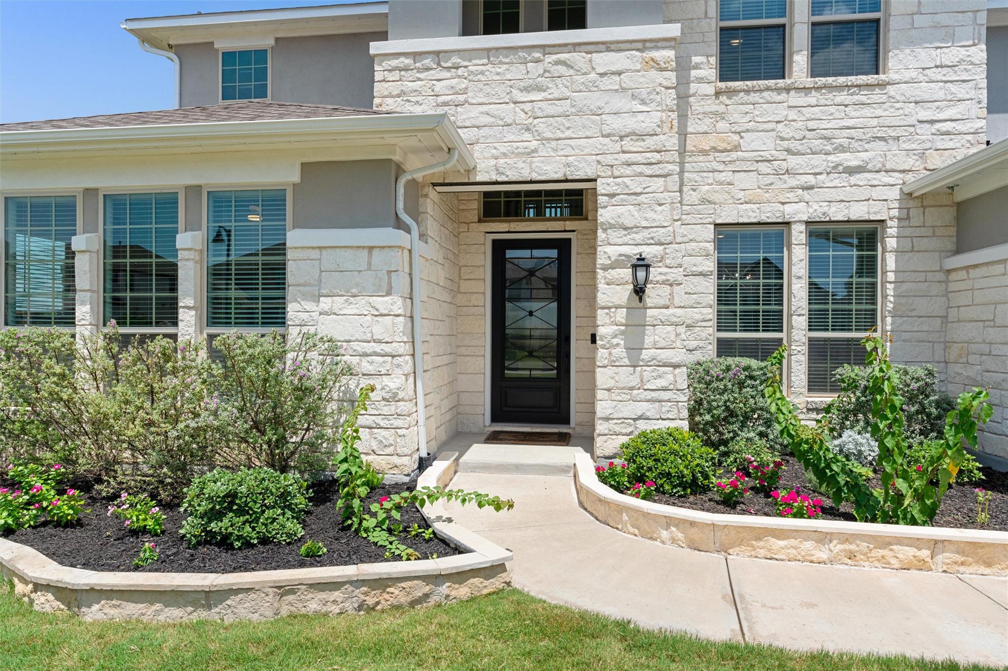 2353 Giona PL