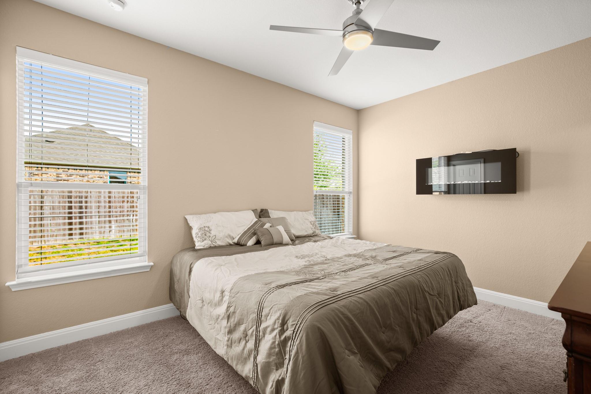 2950 E Old Settlers BLVD 86