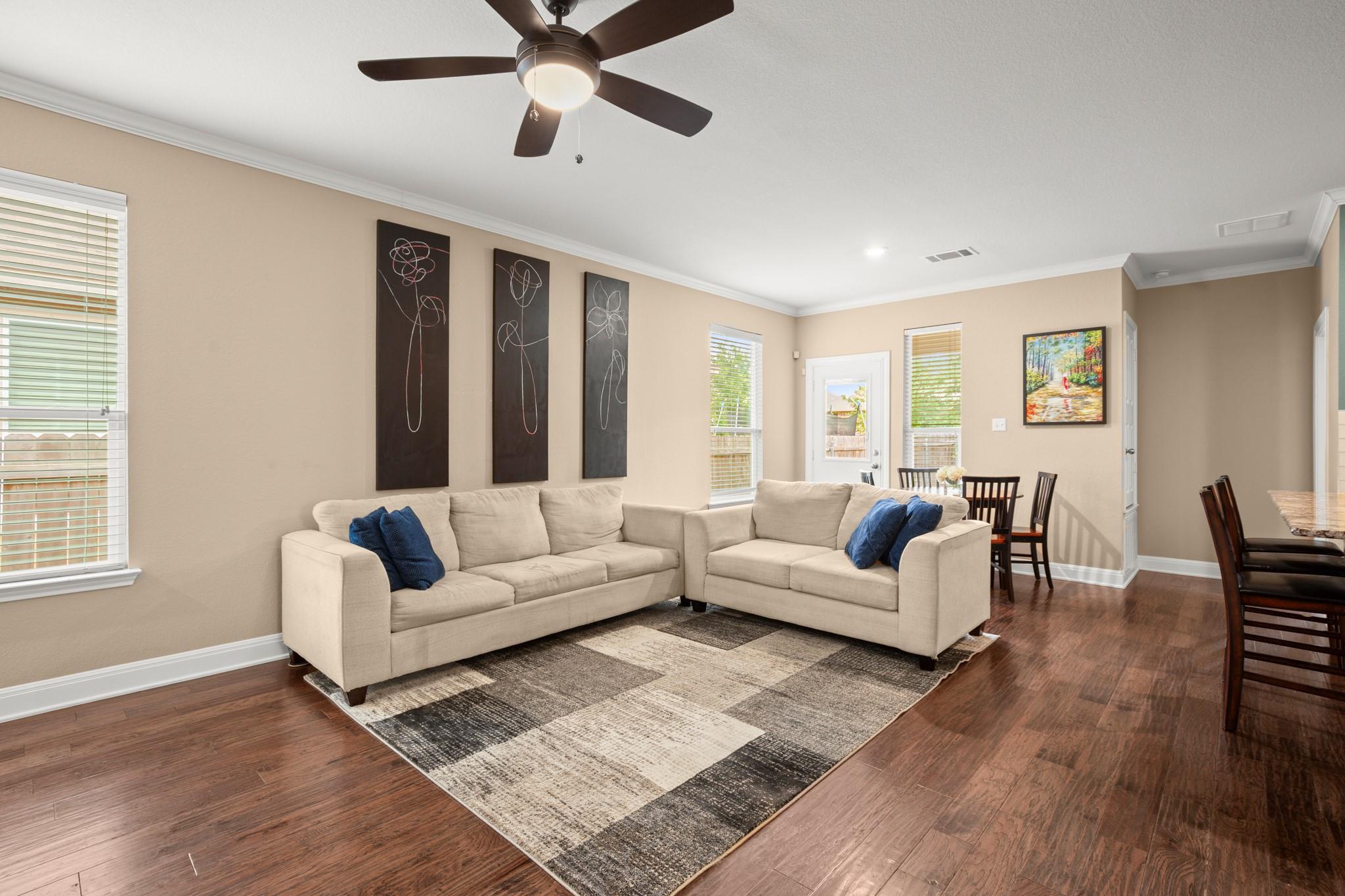 2950 E Old Settlers BLVD 86