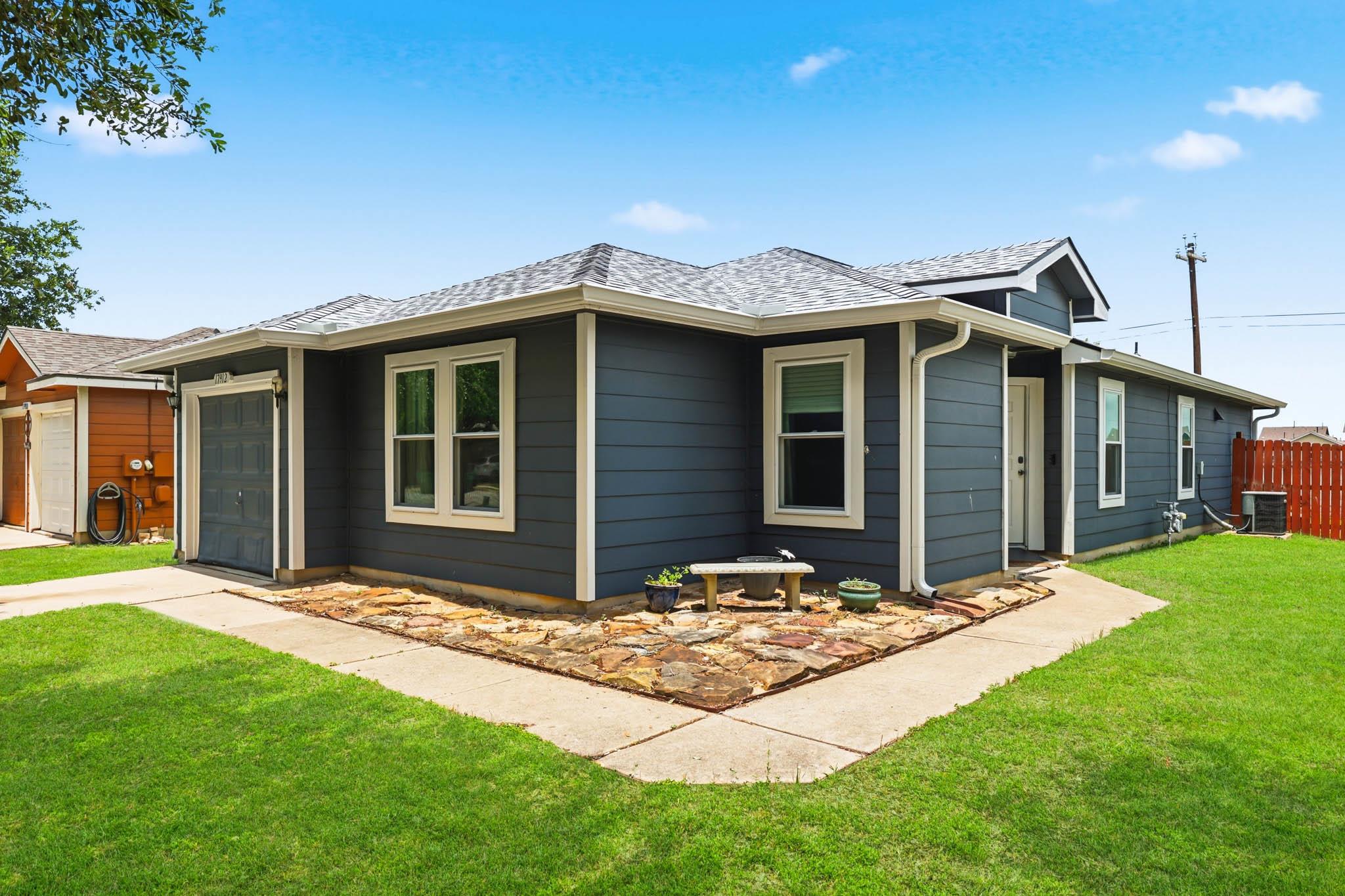 17912 Honey Locust Ln, Elgin, TX, 78621