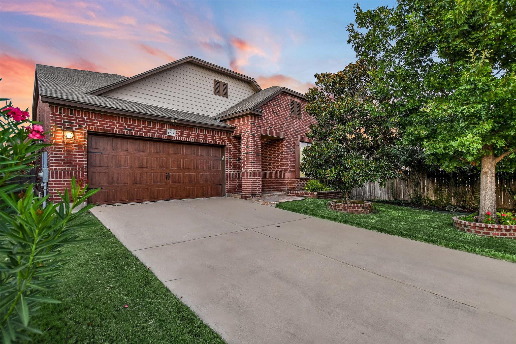 Leander, Texas 78641, United States, 4 Bedrooms Bedrooms, ,3 BathroomsBathrooms,Residential,Active,103323