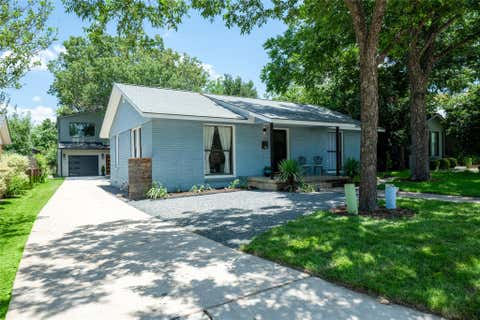 Photo of 1404 Justin LN #1, Austin, TX 78757 (MLS # 1948685)