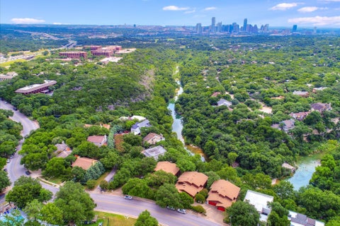 Tiny photo for 1325 Spyglass DR, Austin, TX 78746 (MLS # 7944508)