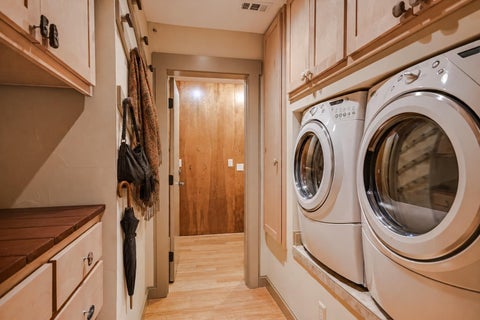 Tiny photo for 1325 Spyglass DR, Austin, TX 78746 (MLS # 7944508)