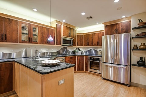Tiny photo for 1325 Spyglass DR, Austin, TX 78746 (MLS # 7944508)