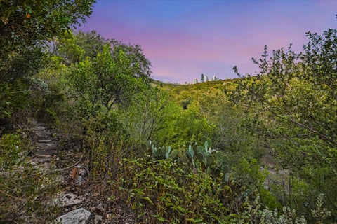 Tiny photo for 1325 Spyglass DR, Austin, TX 78746 (MLS # 7944508)